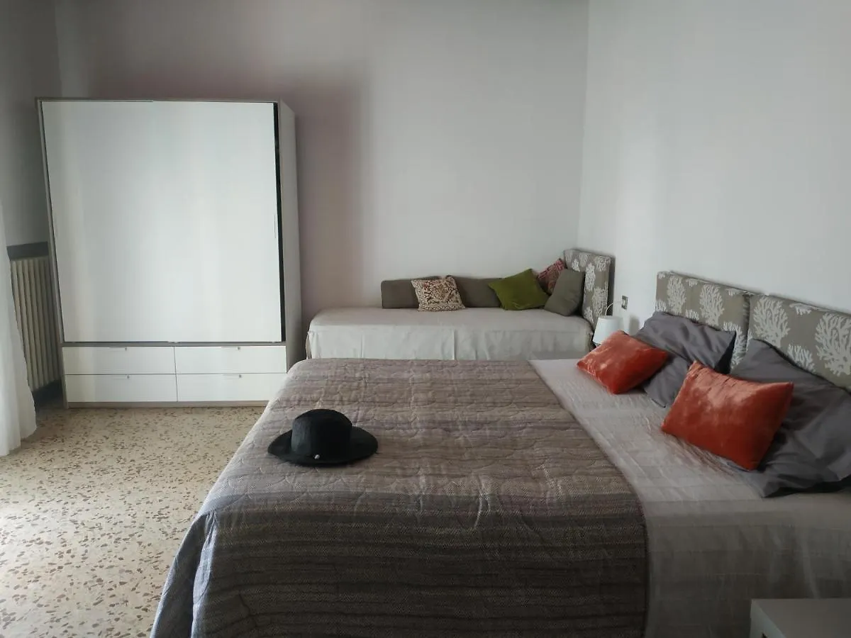 Appartamenti Le 4 Sorelle Rimini 0*,  Italy