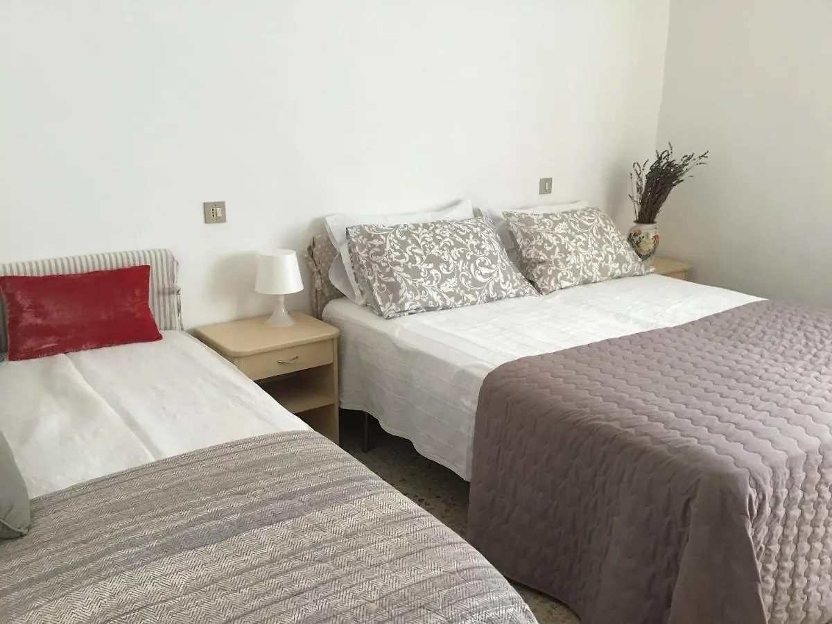 Apartment Appartamenti Le 4 Sorelle Rimini