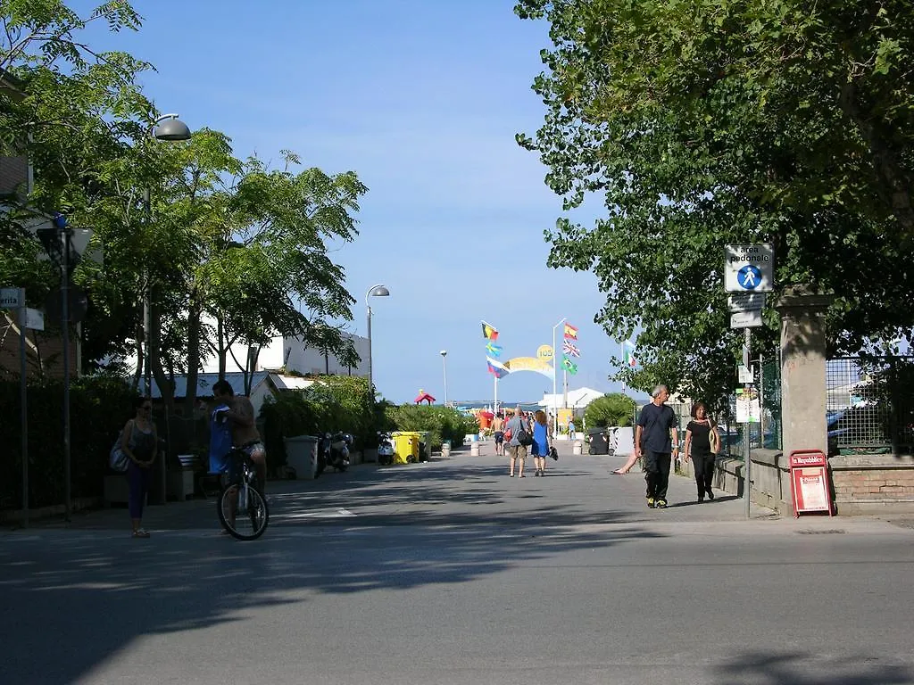 Appartamenti Le 4 Sorelle Rimini 0*,  Italy